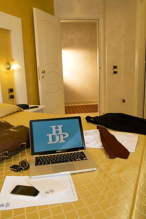 Hotel Diplomat Palace Rimini Exteriör bild